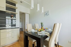 Apartments near Picasso Square