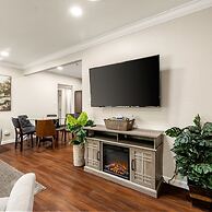 Prescott Family Friendly 3 Bedroom w Large Yard