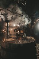 La Petite For t Antique Countryside Greenhouse