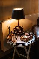 La Petite For t Antique Countryside Greenhouse