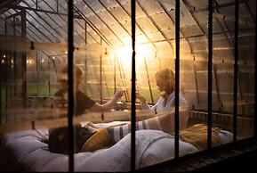 La Petite For t Antique Countryside Greenhouse