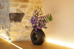 Kantouni Mpizi Suites by CorfuEscapes