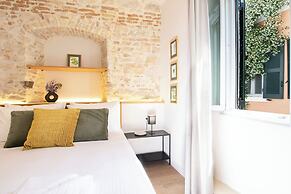 Kantouni Mpizi Suites by CorfuEscapes