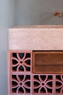 Qualia Slowlife Suites