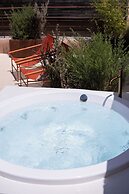 Qualia Slowlife Suites