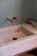 Qualia Slowlife Suites