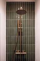 Qualia Slowlife Suites