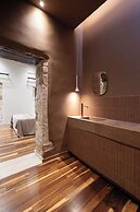 Qualia Slowlife Suites