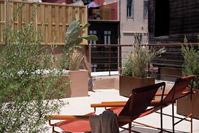 Qualia Slowlife Suites