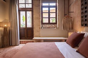 Qualia Slowlife Suites