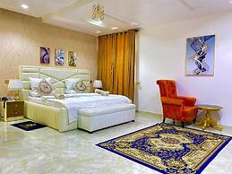 Hogis Luxury Hotel