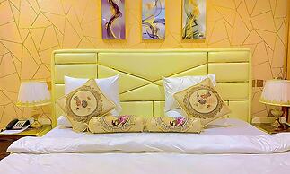 Hogis Luxury Hotel