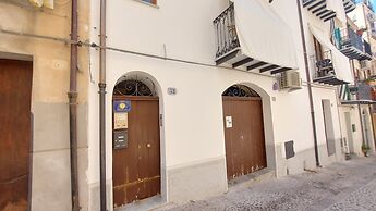 Casa Dei Normanni RUGGERO