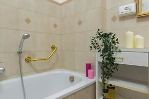 Elegante e raffinato in zona Crocetta