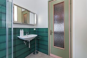 Elegante e raffinato in zona Crocetta