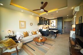 Modern and Cozy Designer Apartment in Relaxing Environment