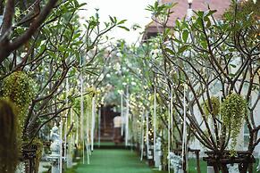 Bananaleaf Wedding Cafe & Resort