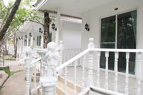 Bananaleaf Wedding Cafe & Resort