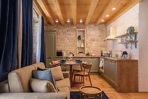 Oleander Center Suites