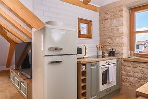 Oleander Center Suites