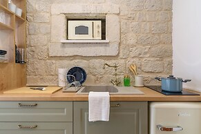 Oleander Center Suites