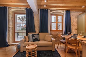 Oleander Center Suites