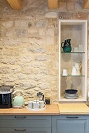 Oleander Center Suites