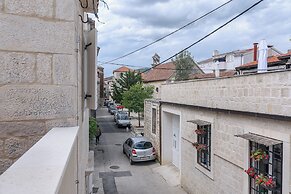 Oleander Center Suites