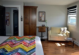 Parkers Blue Water Inn