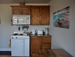 Parkers Blue Water Inn