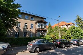 Szary by Grand Apartments