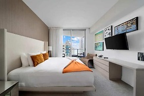 Hyde Resort & Residences by Zelloo