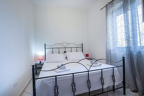 Le Castella House