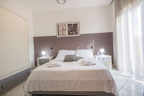 Le Castella House
