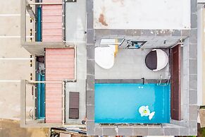 Windmill 108 Poolvilla