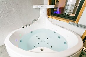 Windmill 108 Poolvilla