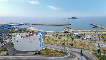 Goseong Gyeoulbada Ocean View Pension