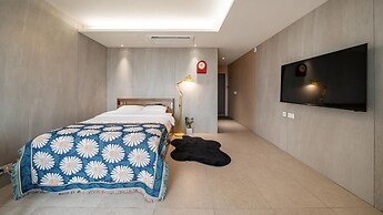 Goseong Gyeoulbada Ocean View Pension