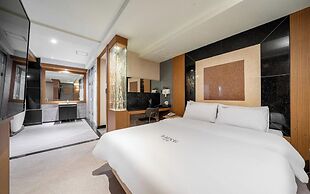 Nowon Luxe hotel