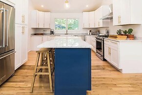 Villa Direen Modern East Hampton Villa