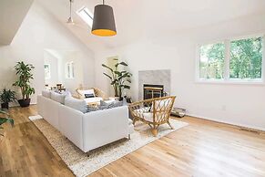 Villa Direen Modern East Hampton Villa