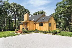Villa Direen Modern East Hampton Villa