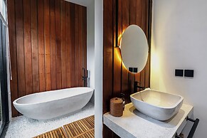 Ubud Blue Wave Villa Luxury 3 BR & Private Pool