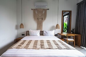 Ubud Blue Wave Villa Luxury 3 BR & Private Pool