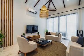 Ubud Blue Wave Villa Luxury 3 BR & Private Pool