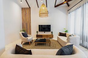 Ubud Blue Wave Villa Luxury 3 BR & Private Pool