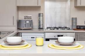 Family Luxury Cabin Retreat with hot tub