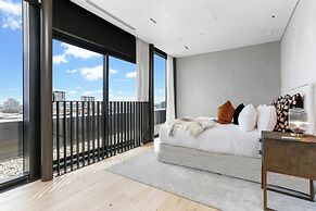 France Street Apartments by Urban Rest