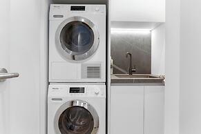 France Street Apartments by Urban Rest