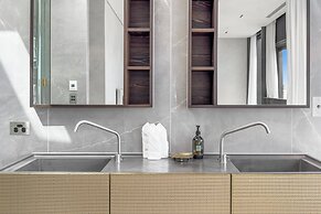 France Street Apartments by Urban Rest